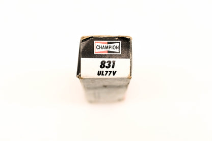Champion UL77V, 831 Spark Plug NOS