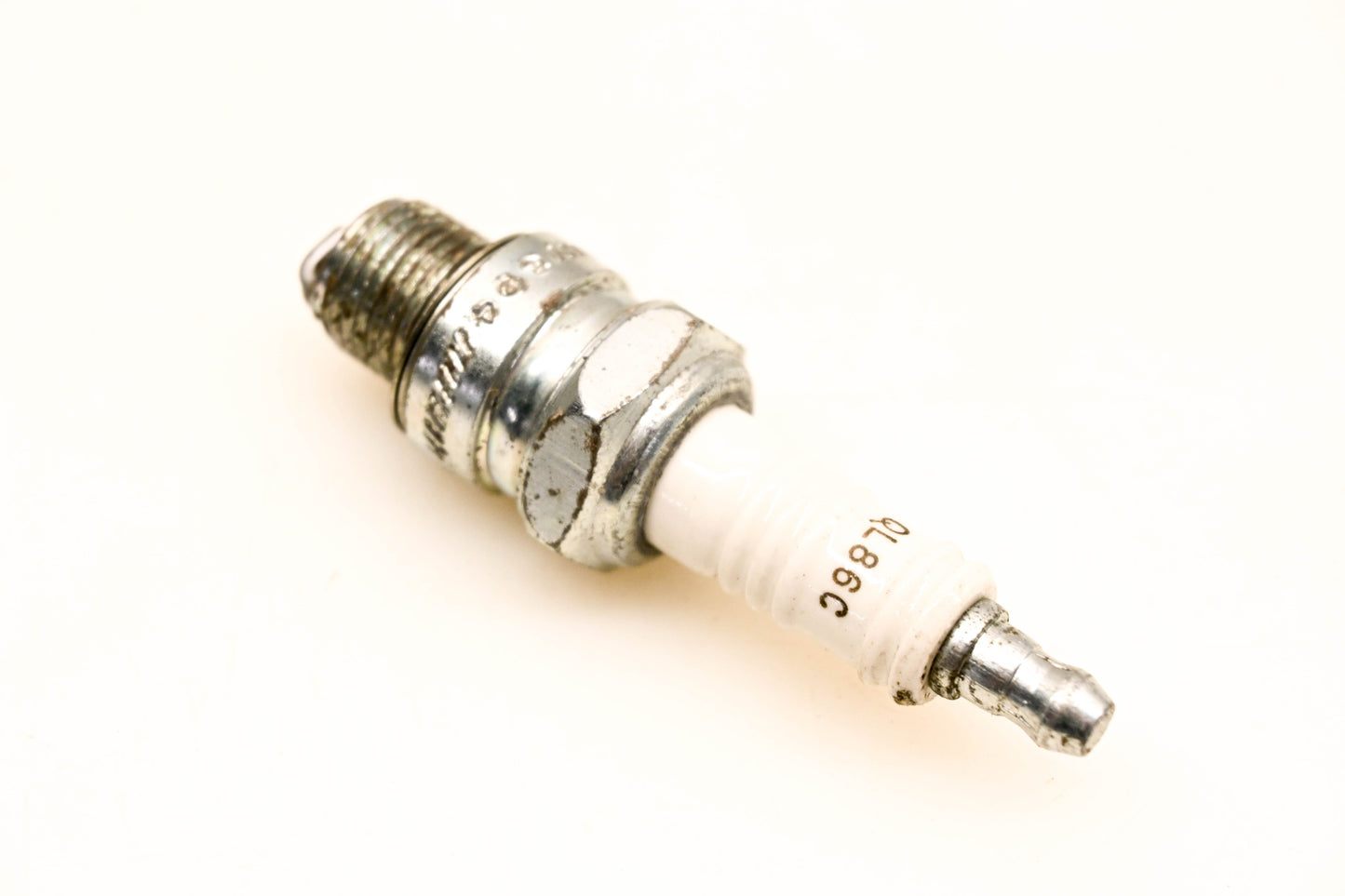 Champion QL86C Spark Plug NOS