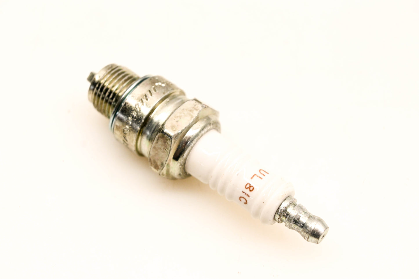 Champion UL81C Spark Plug NOS