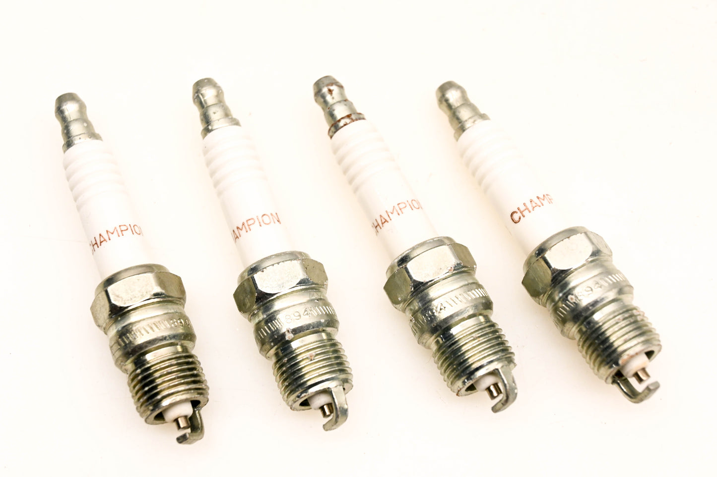 Champion RV12YC, 406 Spark Plugs Qty 4 NOS