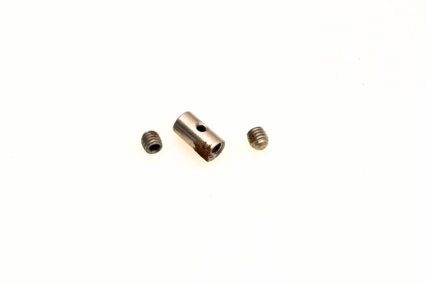 OMC 385958 Cable Clamp & Screw Kit NOS