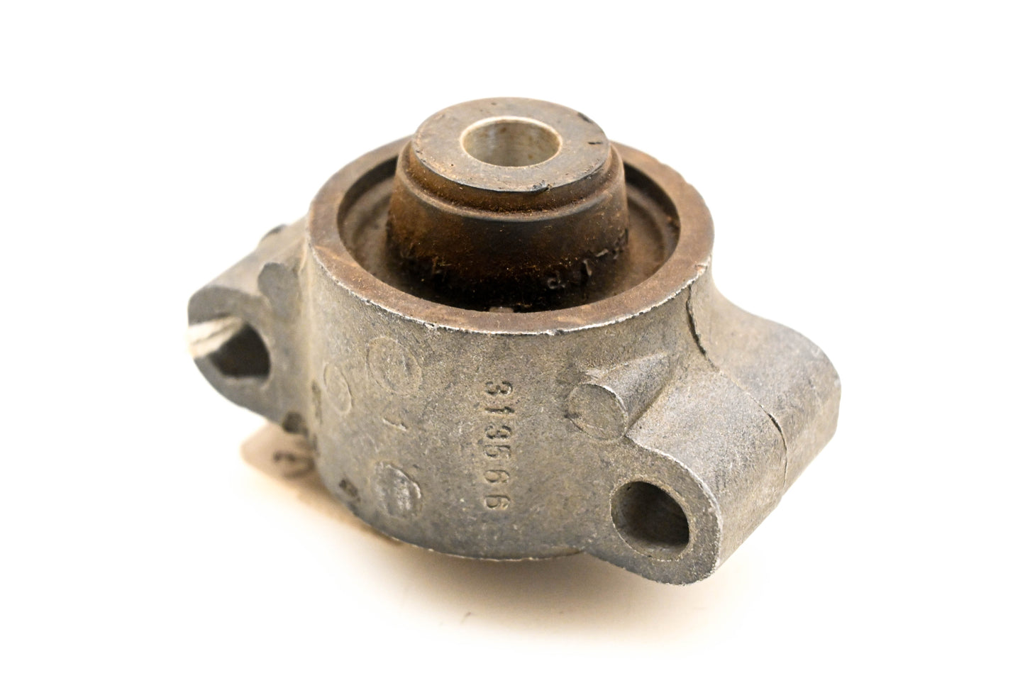 OMC 313566 Rubber Mount NOS
