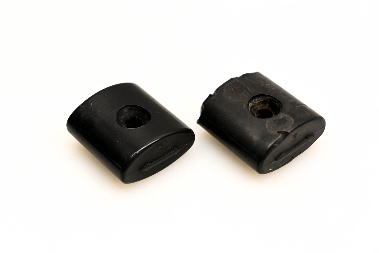 OMC 329012 Run Tilt Knobs Qty 2