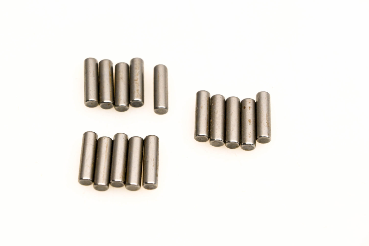 OMC 383724 Bearing Needle Pins Qty 15 NOS
