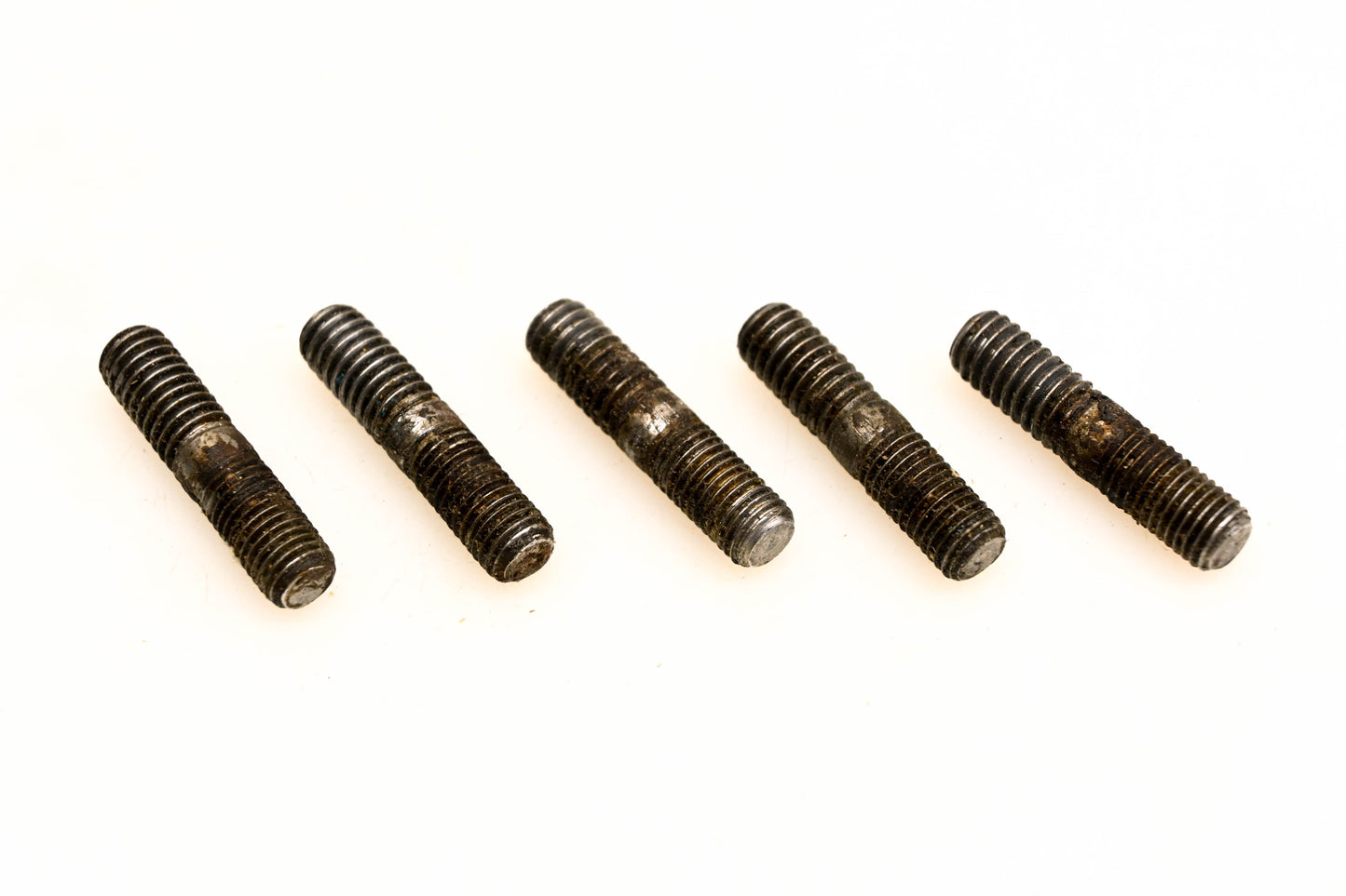 OMC 310870 Studs Qty 5