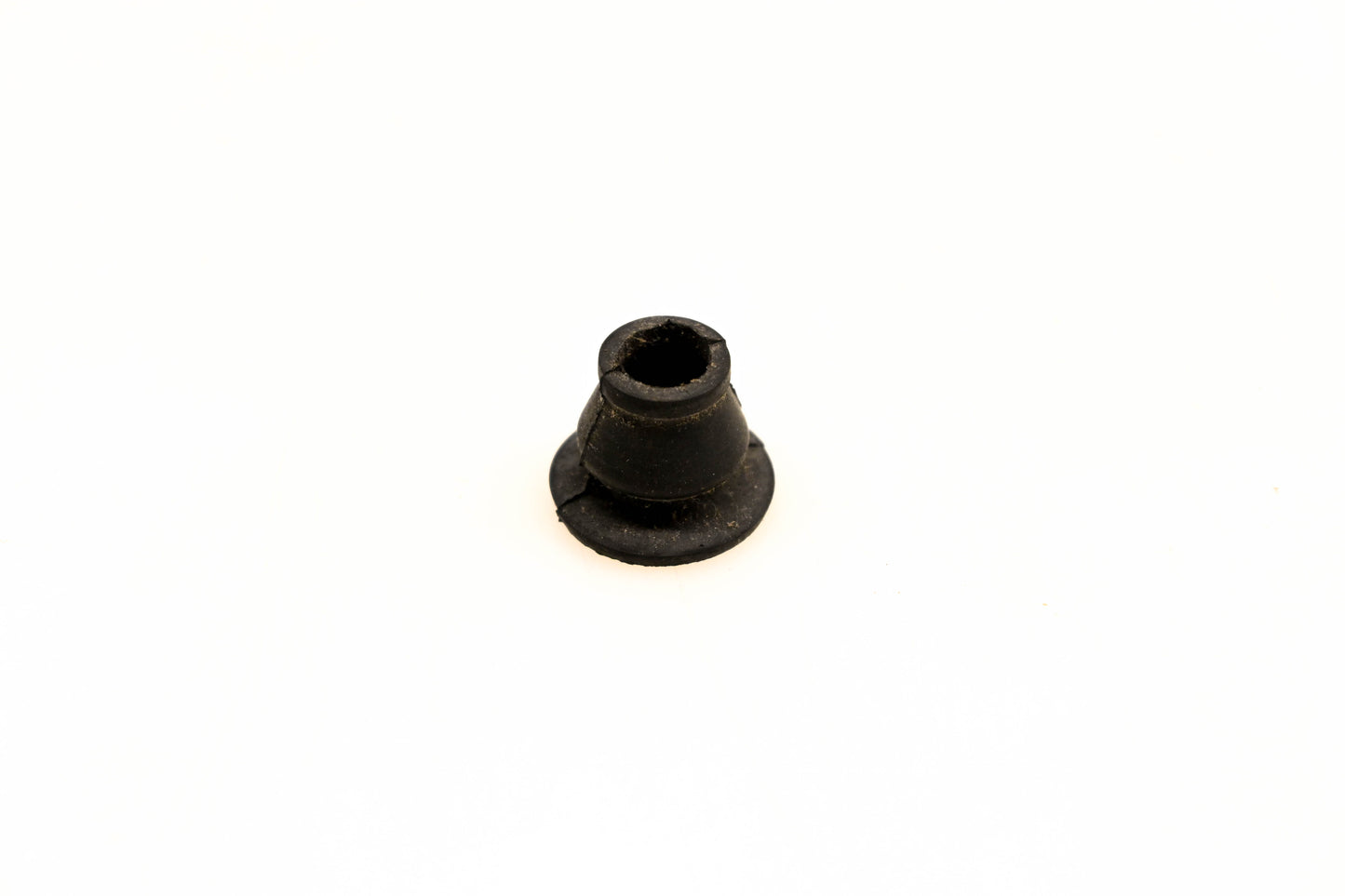 OMC 311439 Grommet NOS