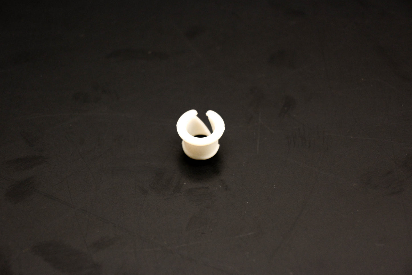 OMC 318590 Bushing NOS