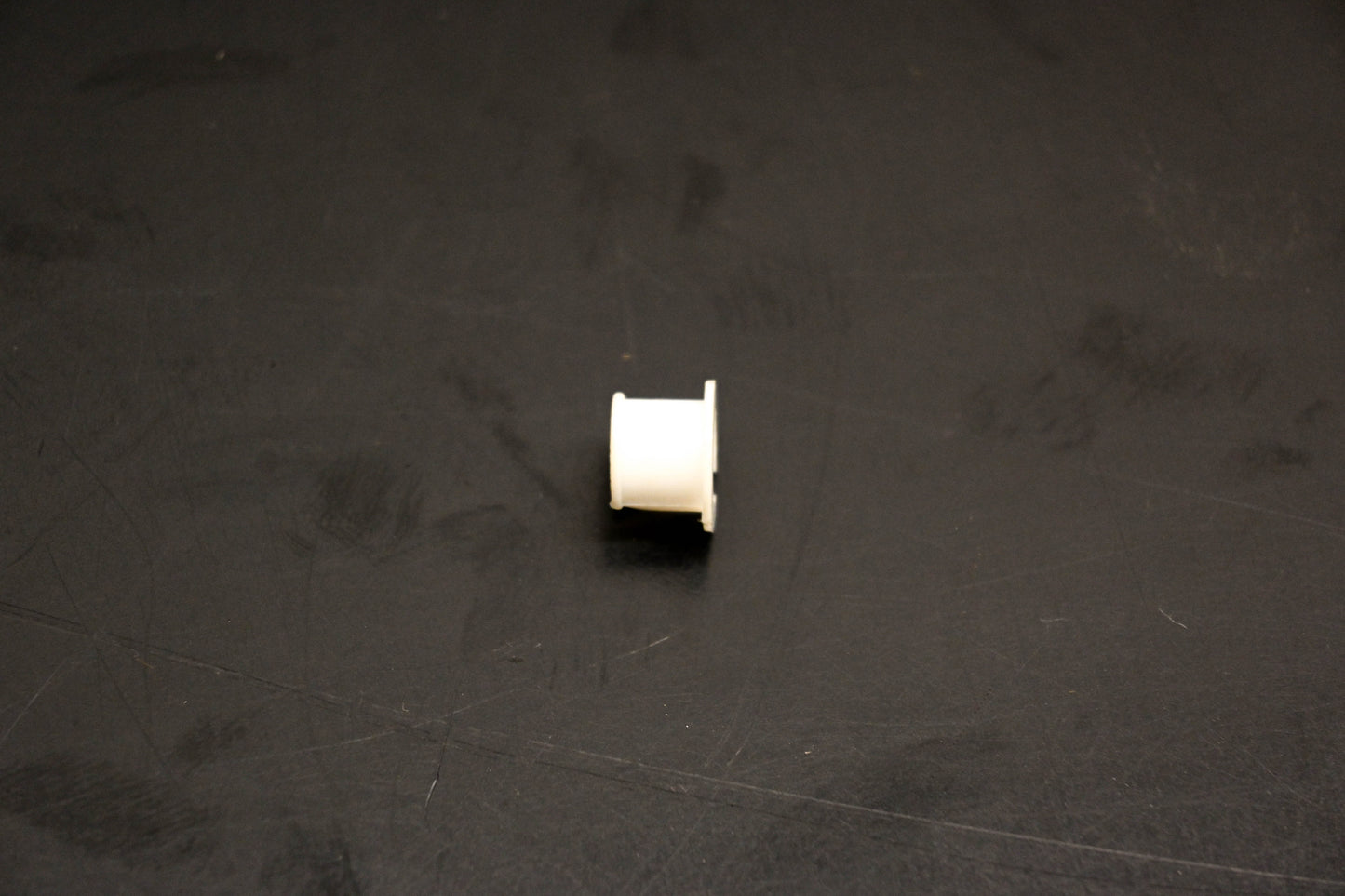OMC 318590 Bushing NOS