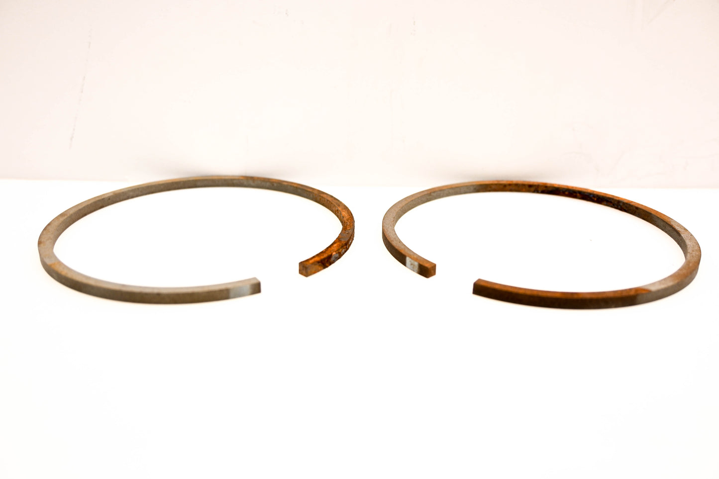 OMC 310044 Seal Rings Qty 2 NOS