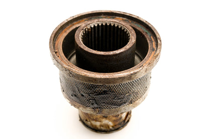 OMC 381847 Clutch Hub
