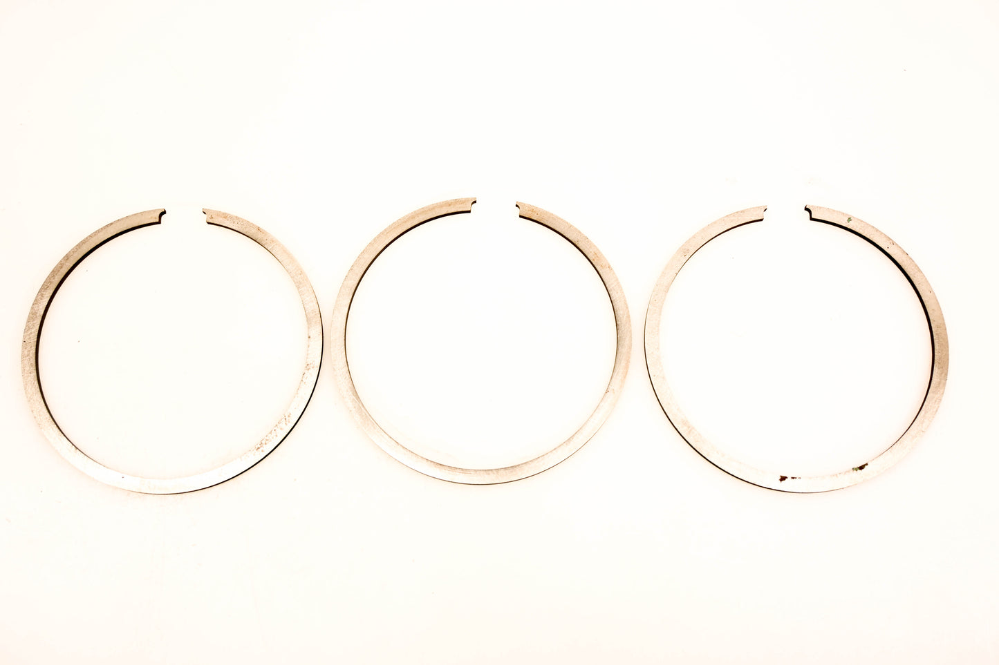 OMC 382825 Piston Ring Kit NOS