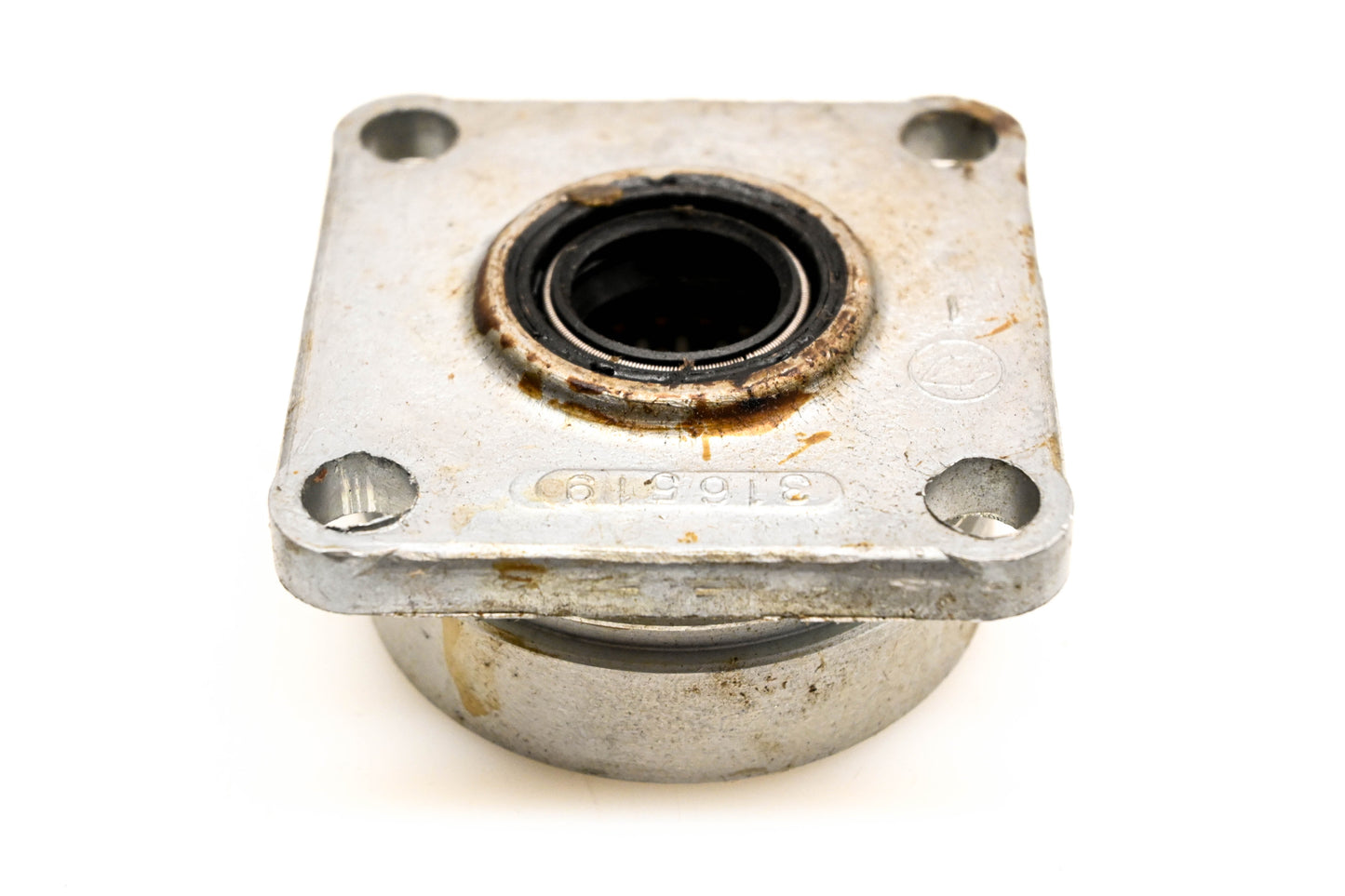 OMC 383855, 316519 Bearing Housing NOS