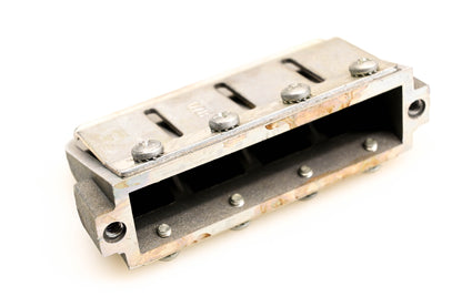 OMC 379571 Leaf Plate Reed Block NOS