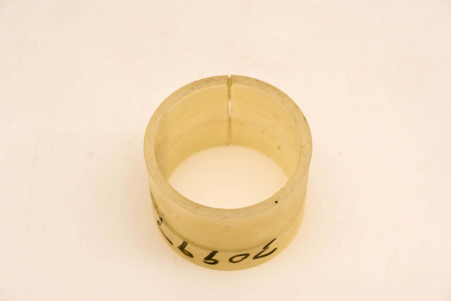 OMC 309977 Lower Pilot Shaft Bushing NOS
