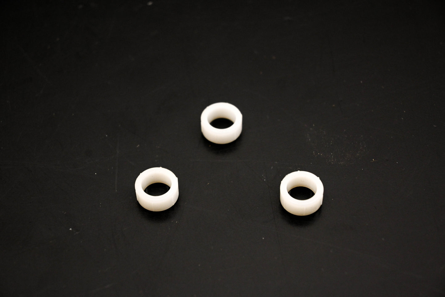 OMC 308781 Bushings Qty 3 NOS