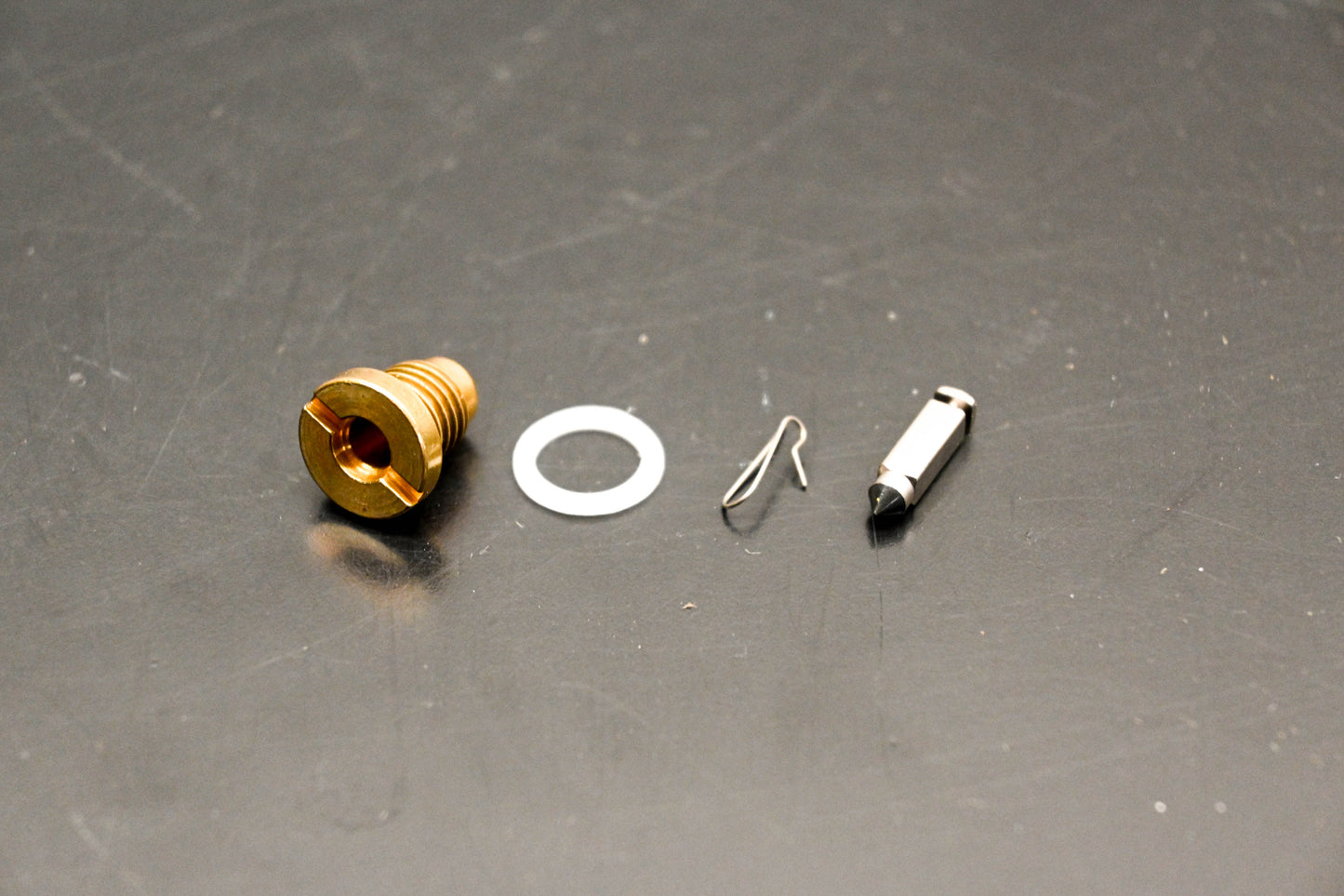 Sierra 18-7093, 396521, 678882 Needle & Seat NOS