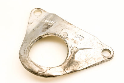 OMC 318485 Cylinder Lift Bracket NOS