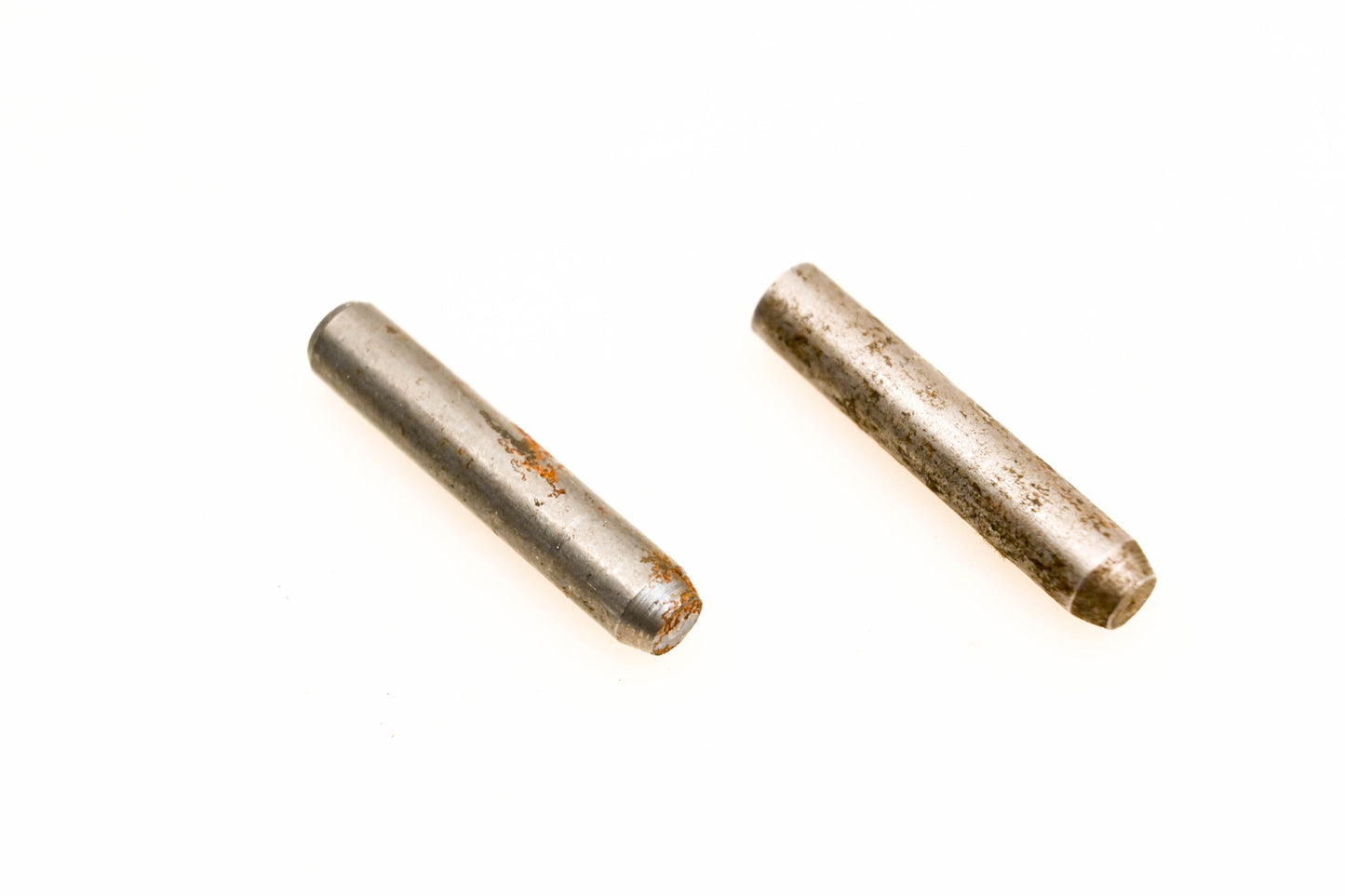 OMC 309954 Drive Pins Qty 2 NOS