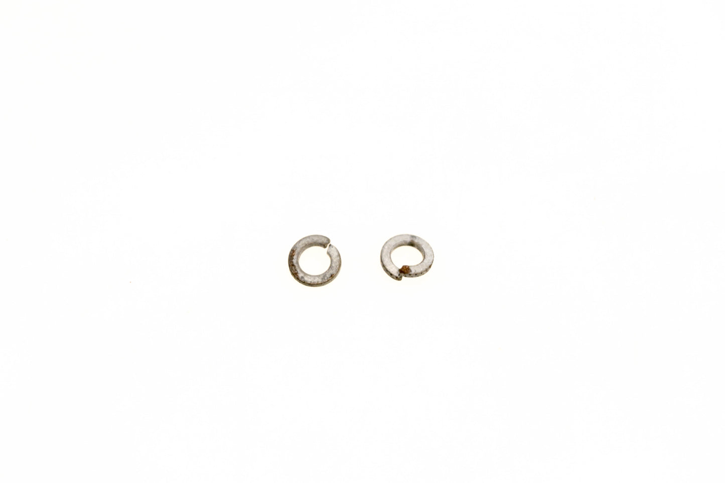 OMC 313128 Lock washers Qty 2 NOS