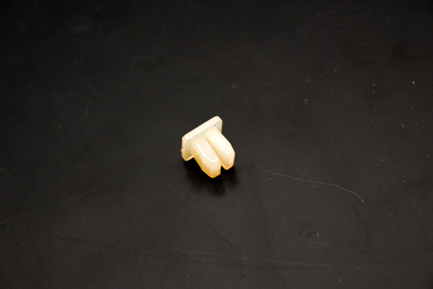 OMC 313785 Bracket Grommet NOS