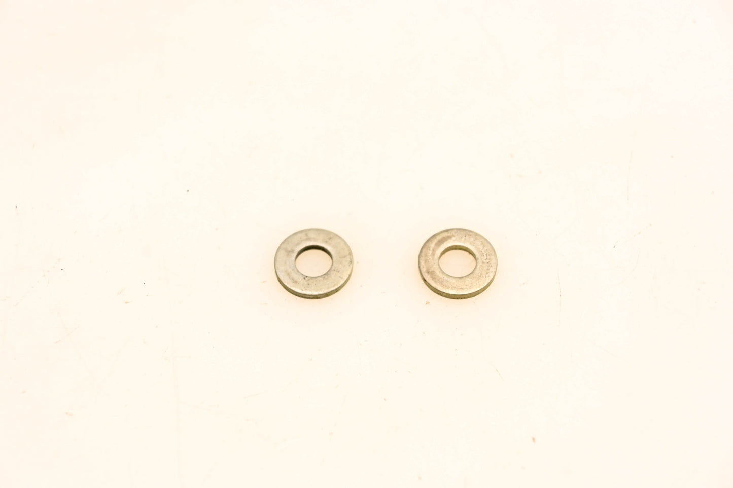 OMC 303952 Washers Qty 2 NOS