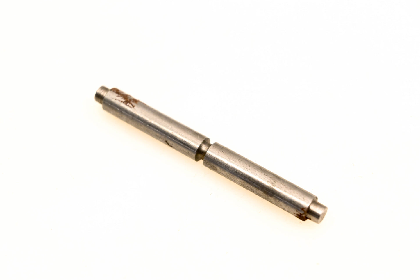 OMC 303956 Reverse Lock Pivot Shaft NOS