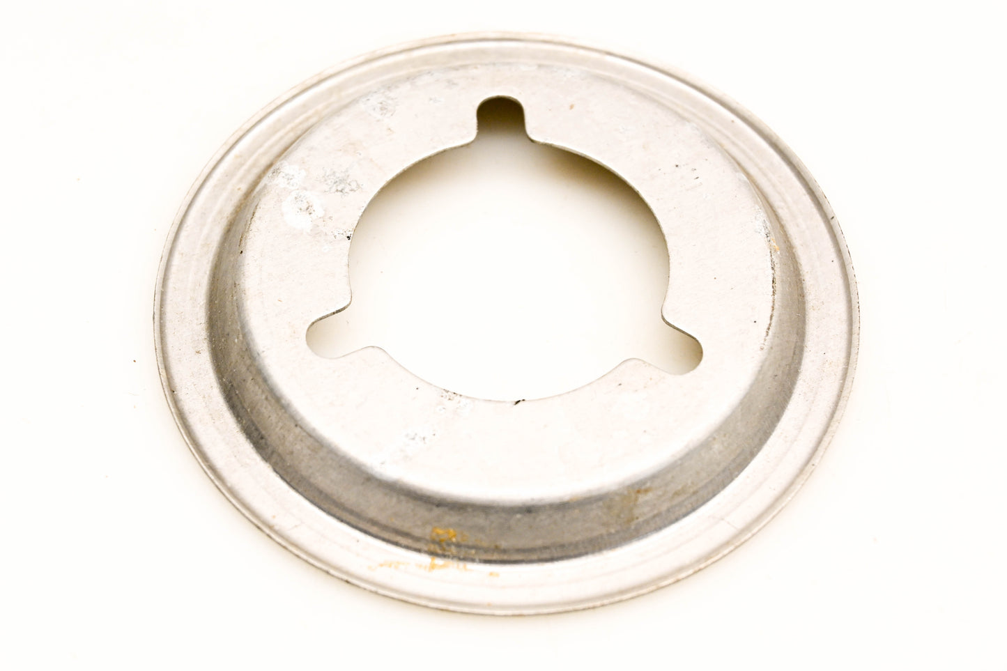 OMC 307747 Flywheel Pulley Cover NOS