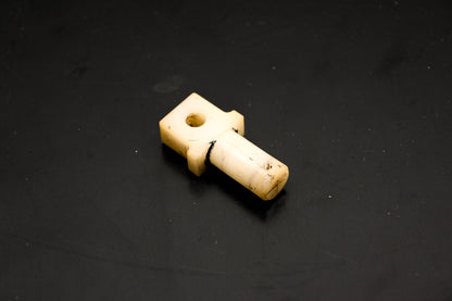 OMC 315104 Retainer
