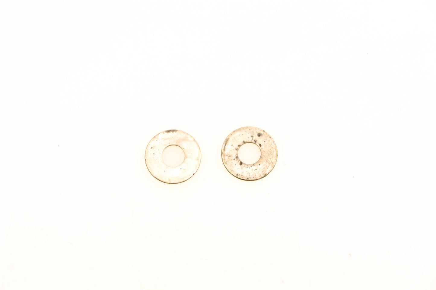 OMC 304982 Washers Qty 2 NOS