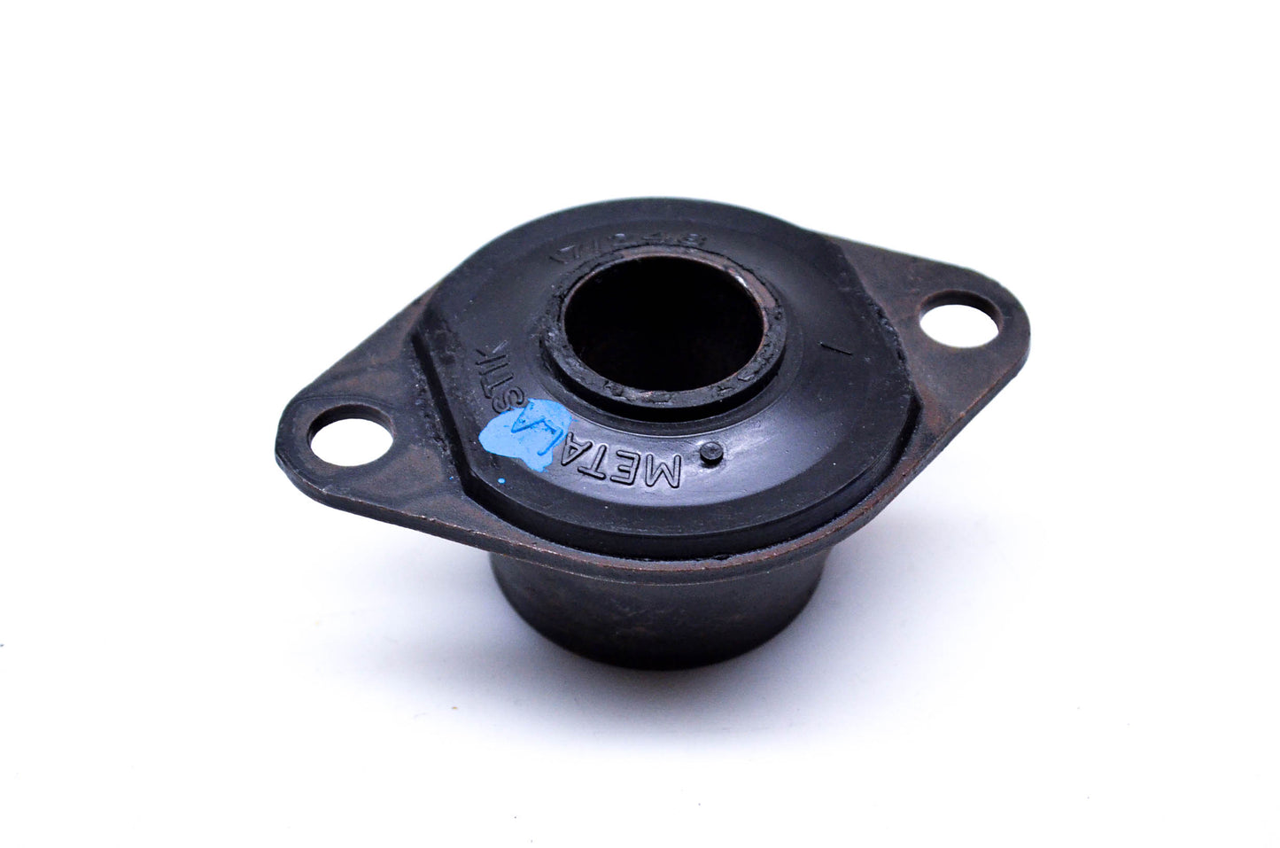 OMC 980809, 3853789 Rubber Mount NOS