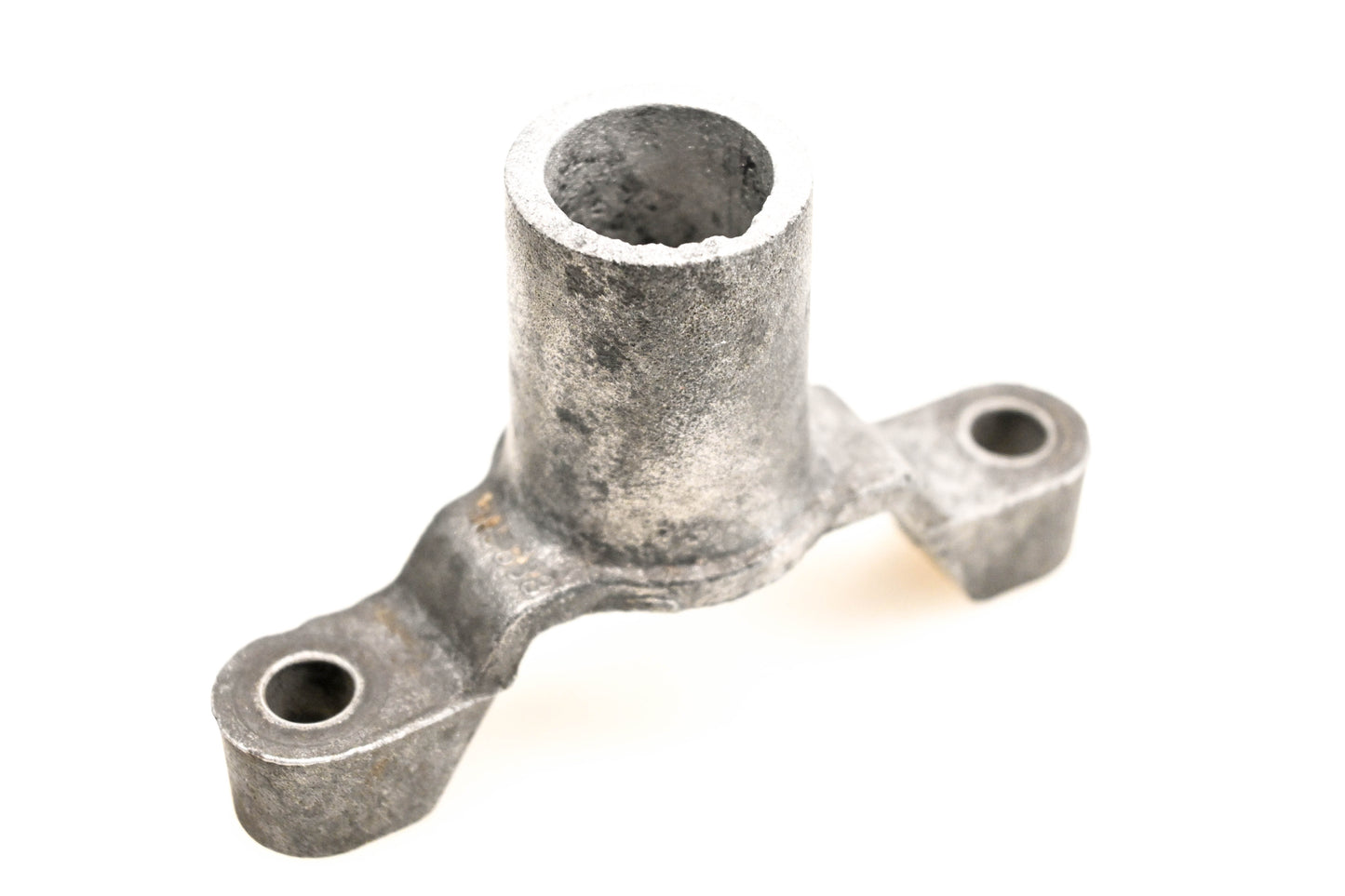 OMC 315838 Water Tube Bracket NOS