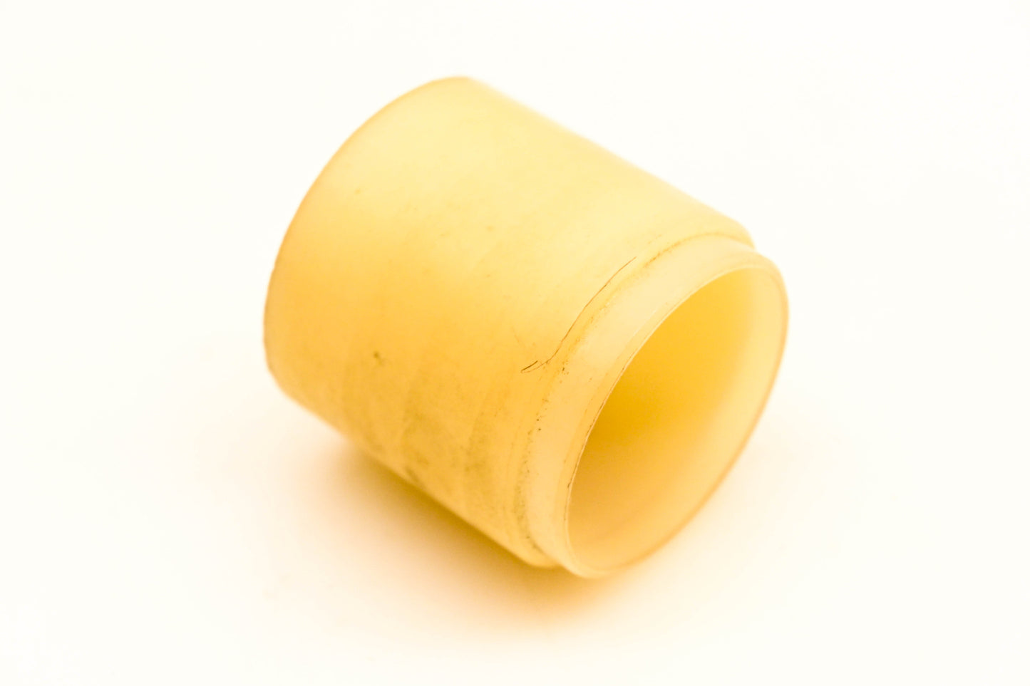 OMC 305264 Lower Pivot Shaft Bushing NOS
