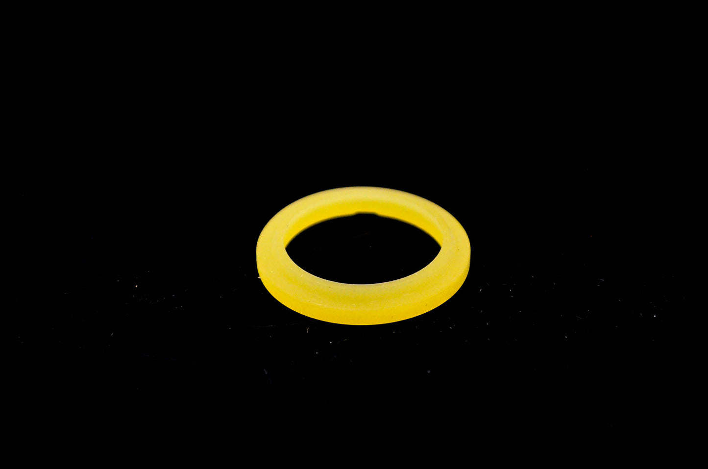 OMC 908975 Ring NOS
