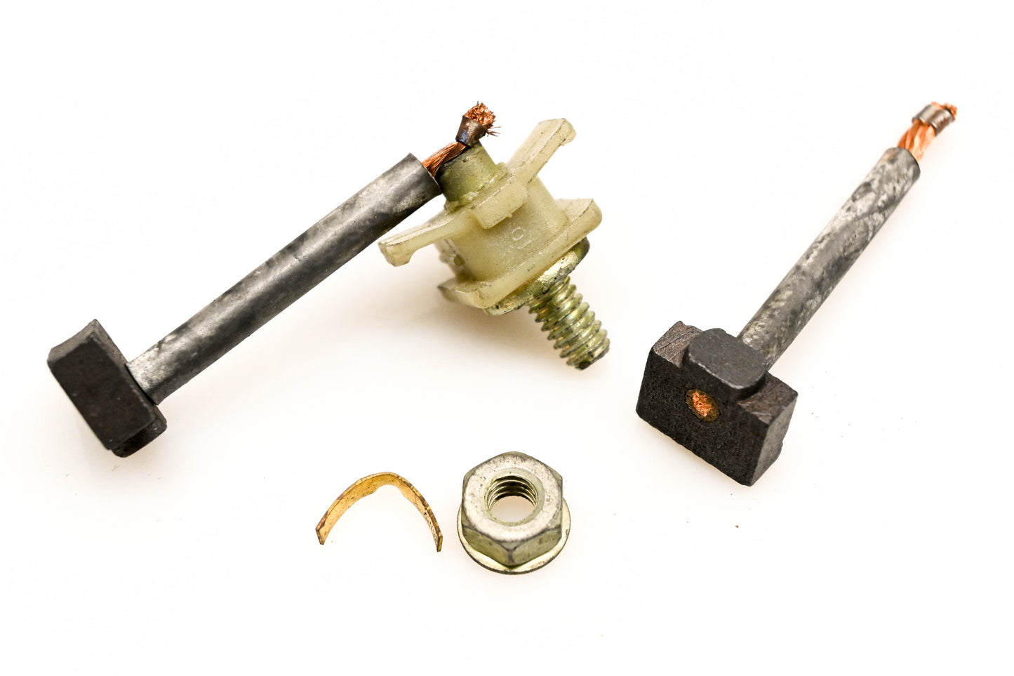 Prestolite 17-103, MGD-2032S, 379992 Brush NOS