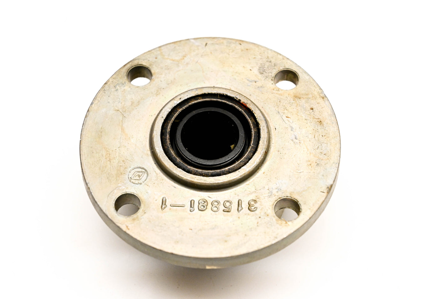 OMC 384160, 315881 Bearing Housing NOS