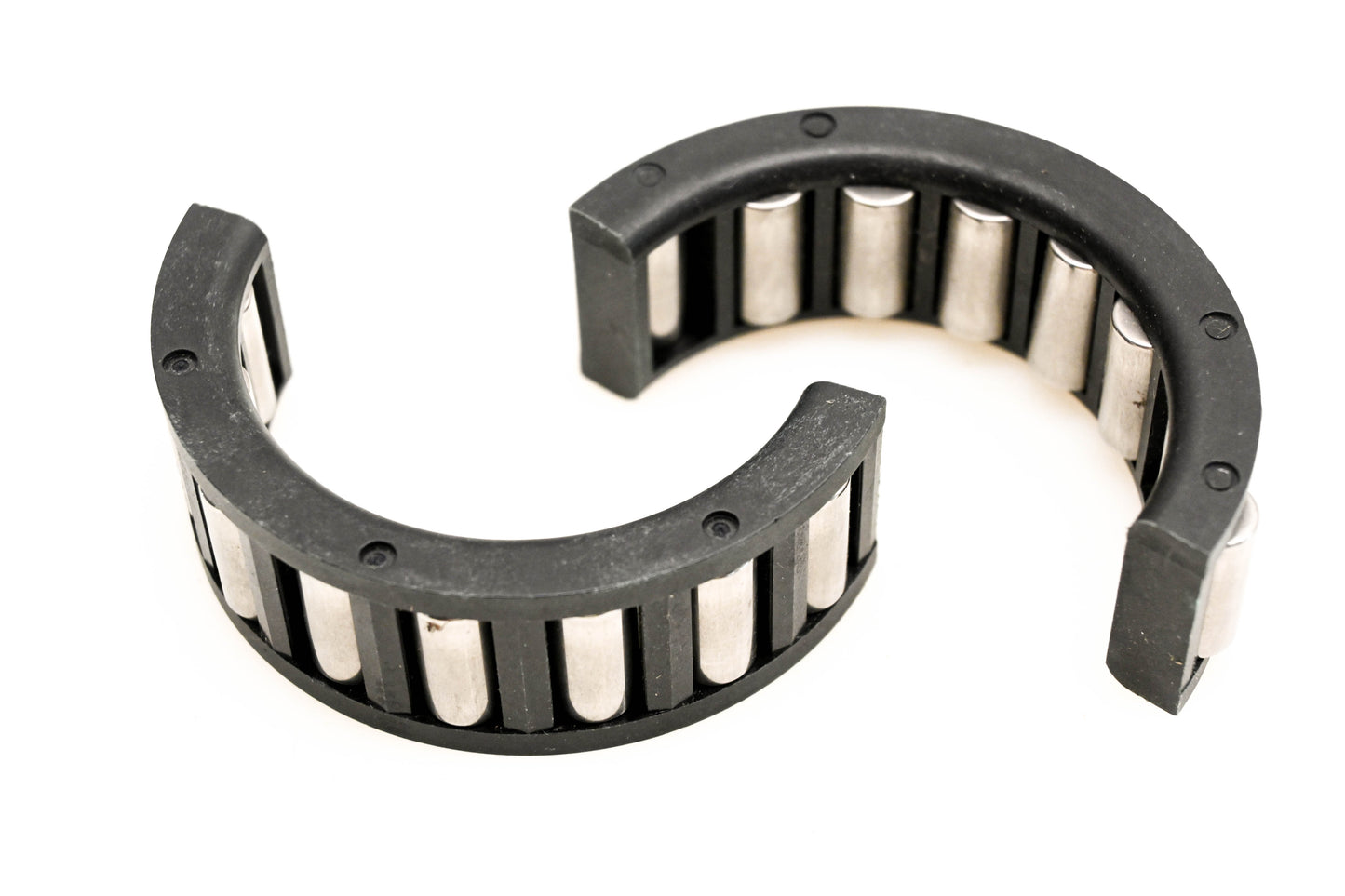 Morse 2764, 387041 Center Main Bearing for OMC NOS