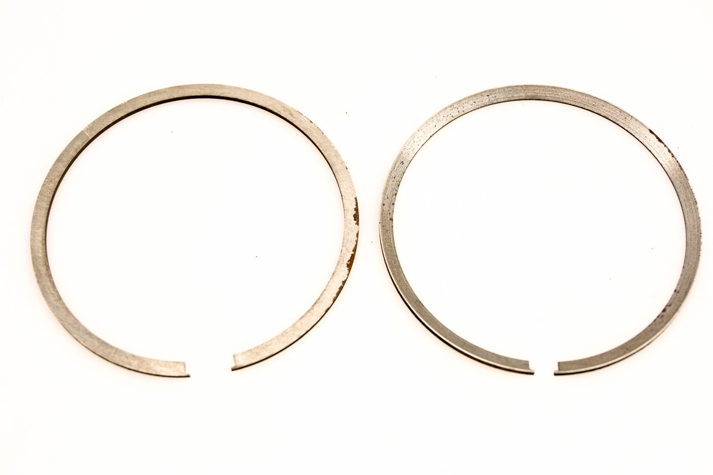OMC 385807 Piston Ring NOS