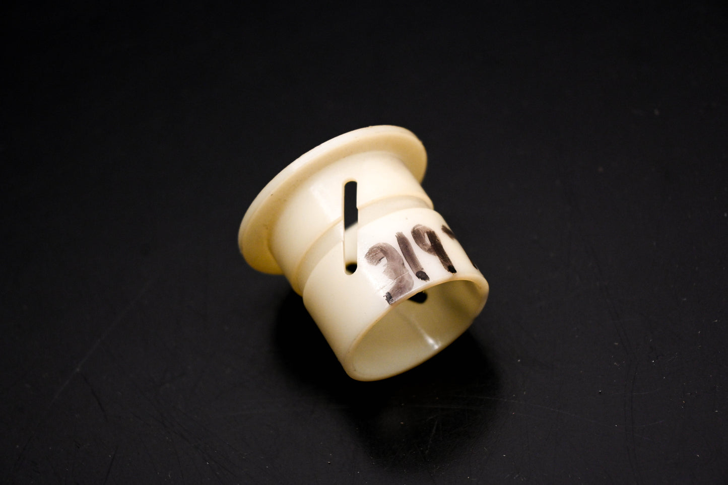 OMC 319787 Swivel Bracket Bushing