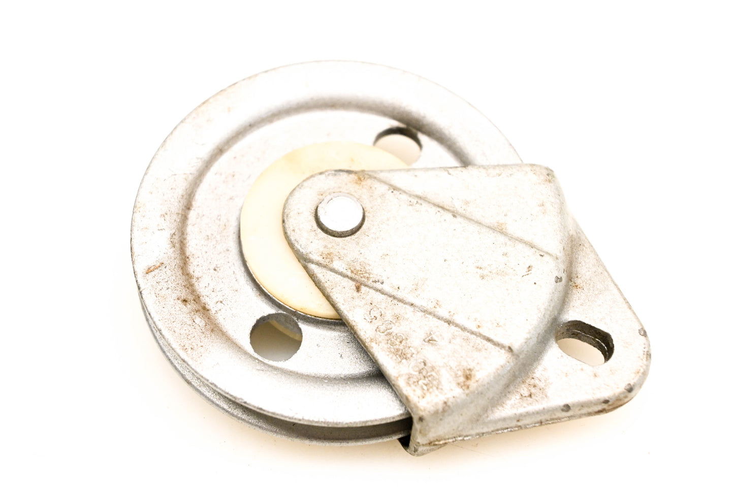 OMC 305888, 305885 Steering Pulley