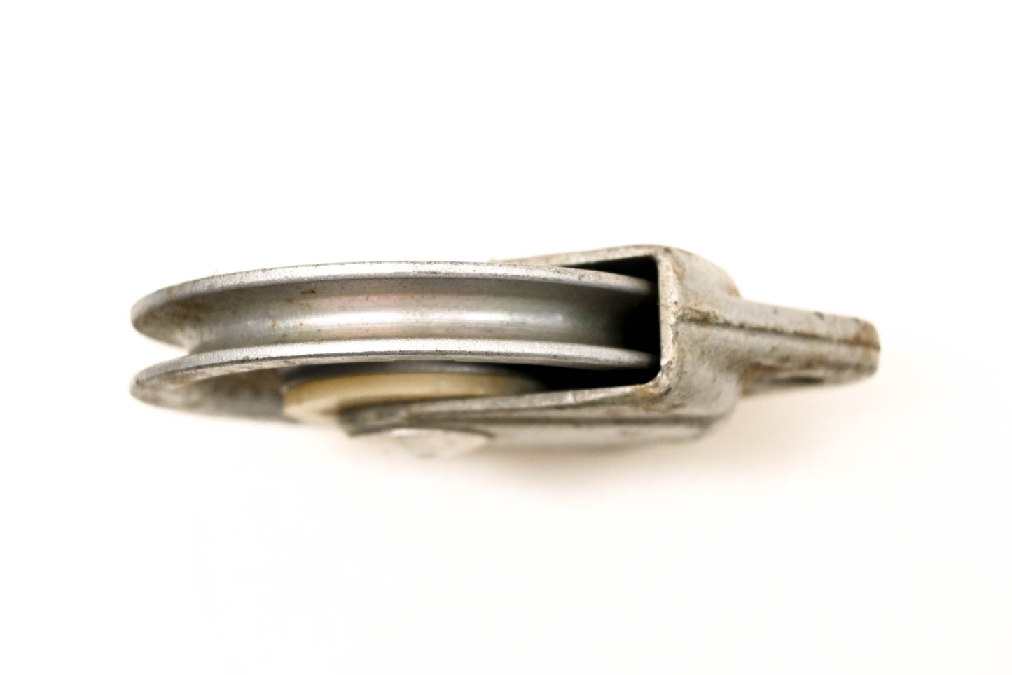 OMC 305888, 305885 Steering Pulley