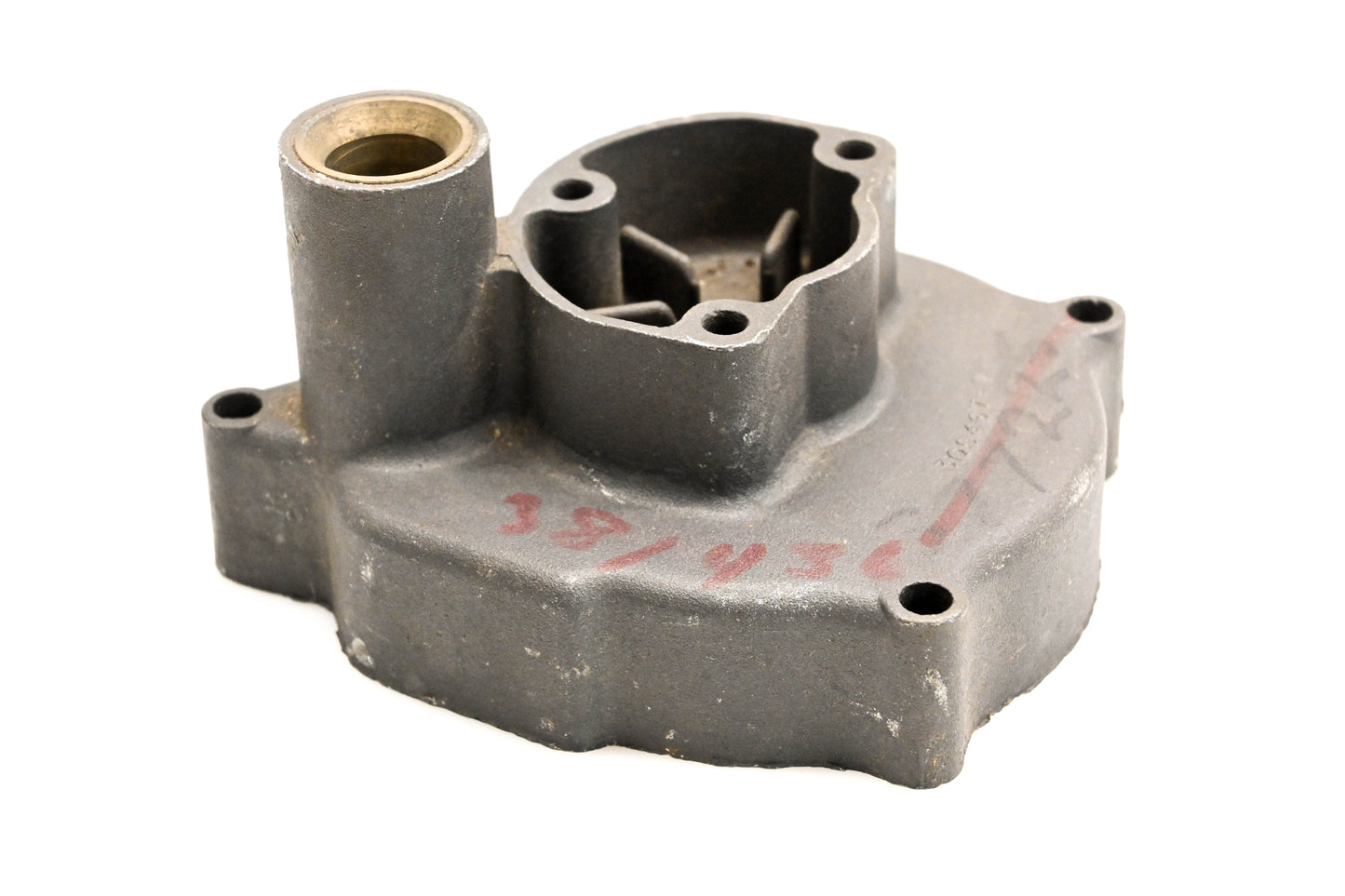 OMC 305467 Water Pump Housing NOS