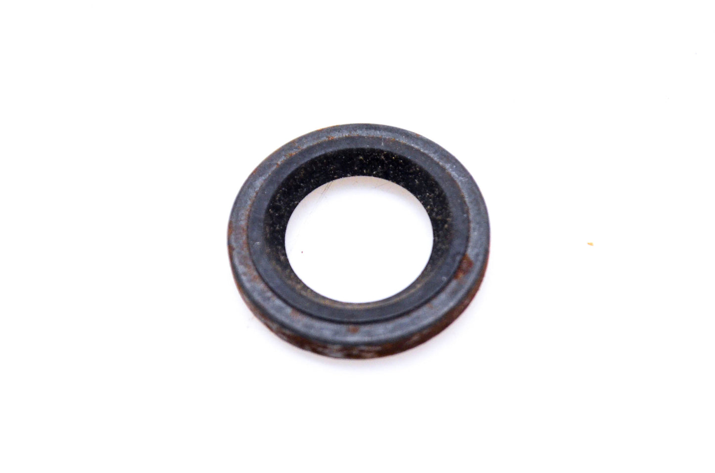 OMC 321831 Oil Seal NOS