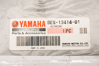 New OEM Yamaha 8ES-13414-01-00 Strainer Cover Gasket NOS