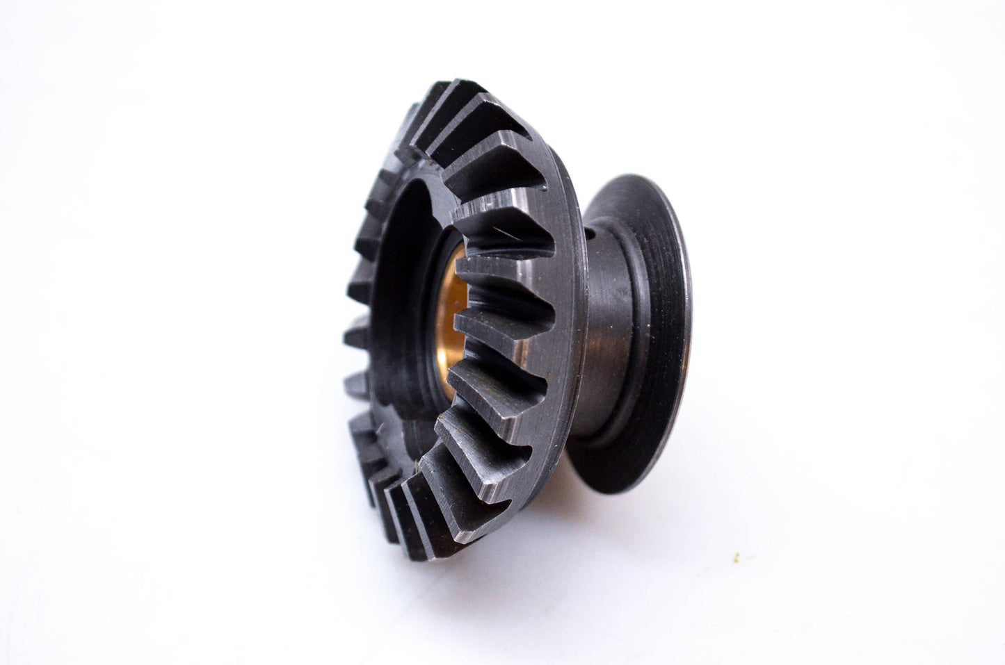 OMC 381810 Forward Gear & Bushing Assembly NOS