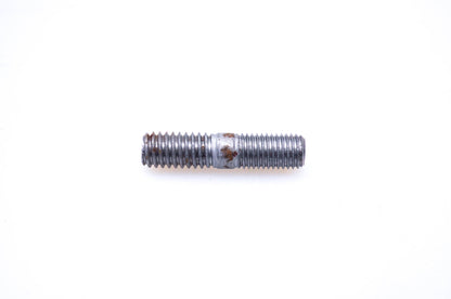 OMC 310870 Stud NOS