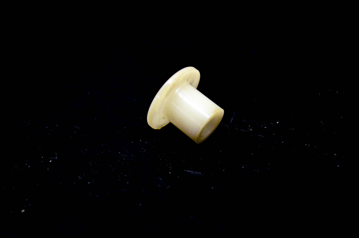 OMC 311489 Bushing NOS