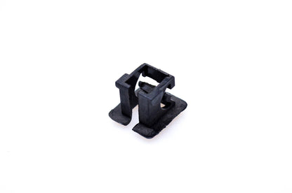 OMC 312890 Clip NOS