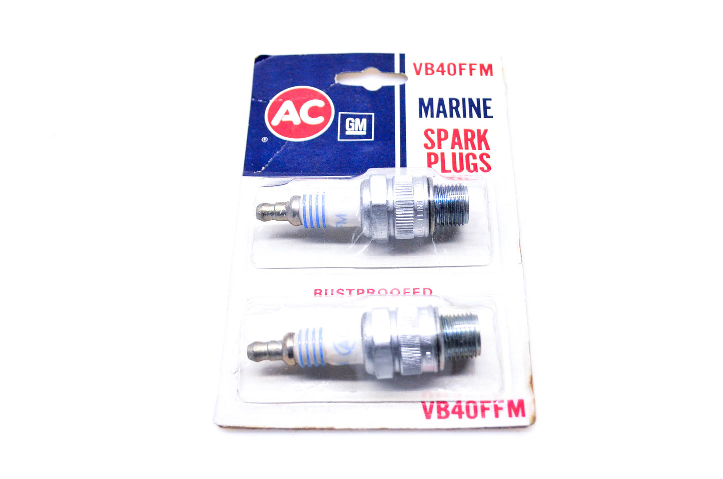 AC VB40FFM Marine Spark Plugs Qty 2 NOS