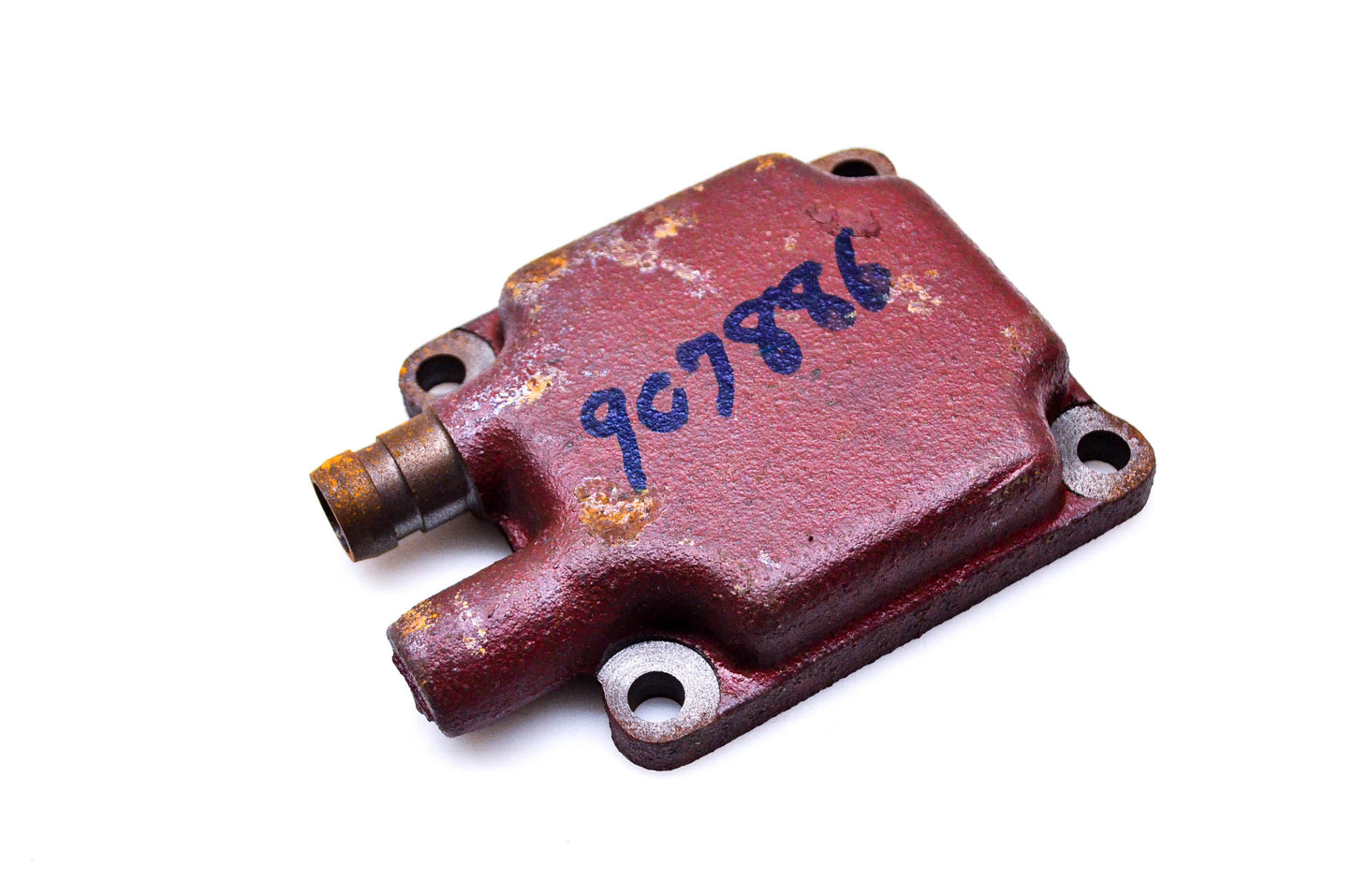 OMC 907886 Manifold Front Cap NOS