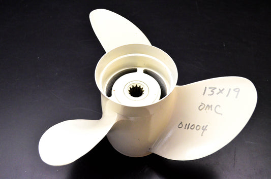 OMC 011004 Propeller NOS